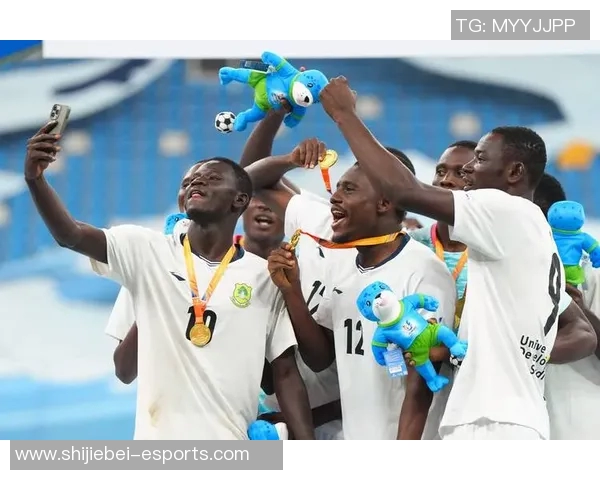 卡点球星足球：探索球员技术特点与战术精髓的完美结合